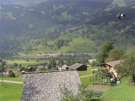 Clearer views of the Grindelwald valley on the descent from Klein Scheidegg