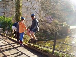 Bridge over the river Avon in perfect morning sunshine