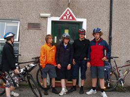 The group outside Ullapool YH