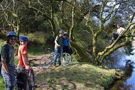 Jack, Brodie, Callum, Ash and Connor at the start of the Venford Reservoir track