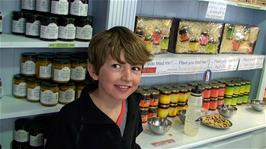 George tries the Hell Fire Pepper Jelly chutney at the Cheddar Gorge Cheese Company shop