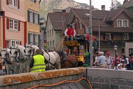 Elderly tourists flock to the horse and trap in Andermatt