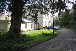 Driveway and front entrance of Golant Youth Hostel