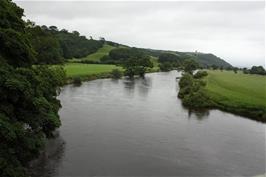 The Lune valley between Halton and Caton, as viewed from the Caton Lune Bridge