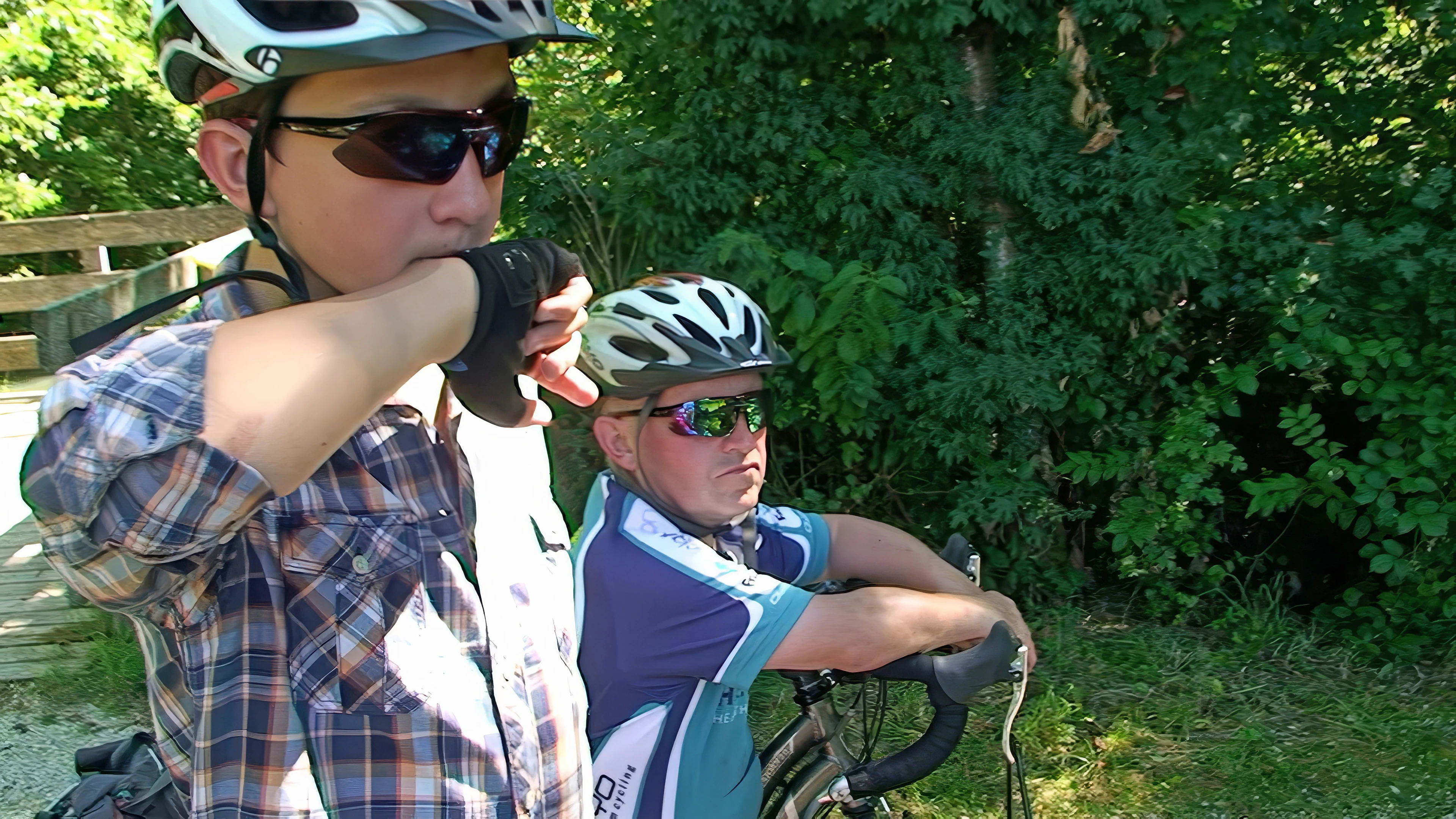 Will and John resting at Grillplatz by the Aare, just beyond Bannwil, 17.3 miles in.
