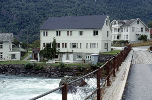 Skjolden Youth Hostel from the little bridge over the very noisy Eidselvi.