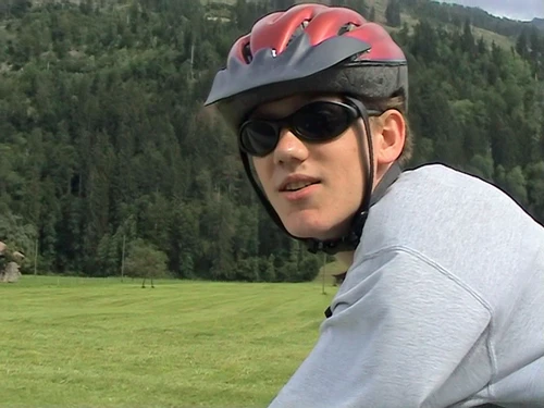 Olly explains why today’s ride is so good as we roll down Route 9.