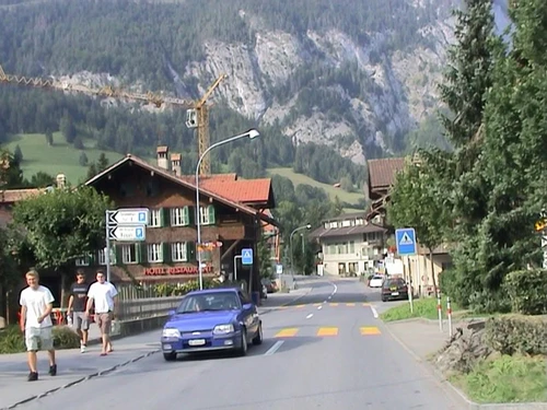 Route 9 threads through Oey. 34.5 miles in.