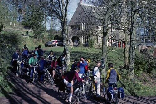 Another group shot outside Holford Youth Hostel.