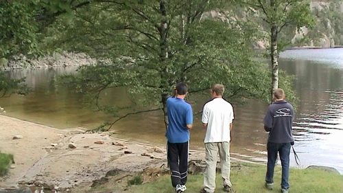 Evening walk to Revsvatnet—glorious, but absolutely midge-infested.