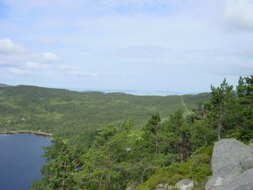 Revsvatnet, 1100m into our walk to Pulpit Rock.