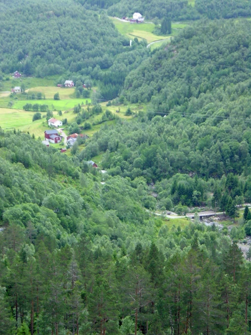 Looking back to Hellandsbygd from the first hairpin, a mile from the guest house.