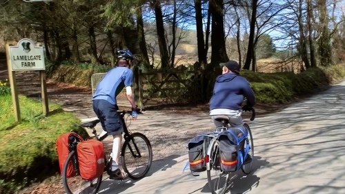 Peaceful lane to Bolventor, following the River Fowey.