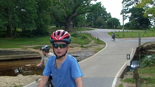 Tarmac at Rockford, crossing Dockens Water.