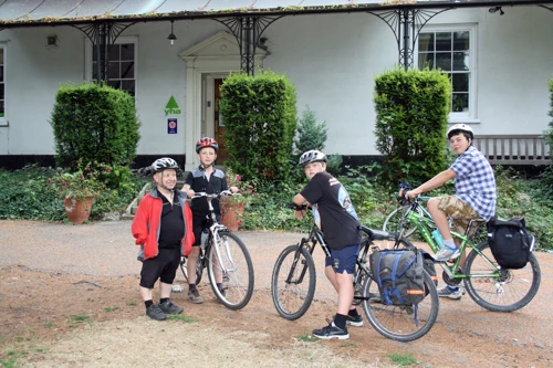 The group outside Salisbury Youth Hostel
