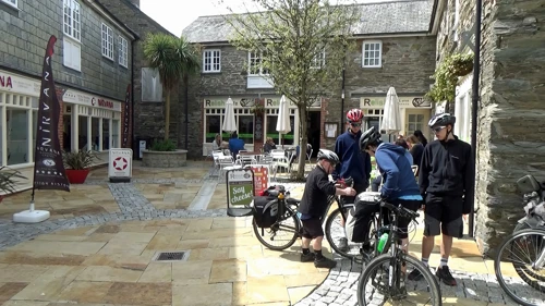 Leaving Relish Food and Drink, Foundry Court, Wadebridge.