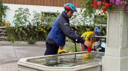 Refilling bottles at Riet, near Zihischlacht—28.7 miles in.