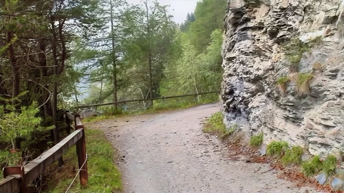 The cycle route gets interesting at Rhäzuns, 40.1 miles into the ride.