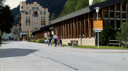 Andeer mineral baths—Joe was desperate for a dip. 2.5 miles from the hostel.