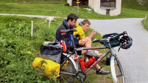 Lunch on the outskirts of Splügen, 12.2 miles into the ride.