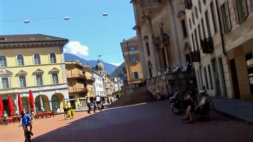 Station Avenue, Old Bellinzona, with the Catholic church on the right