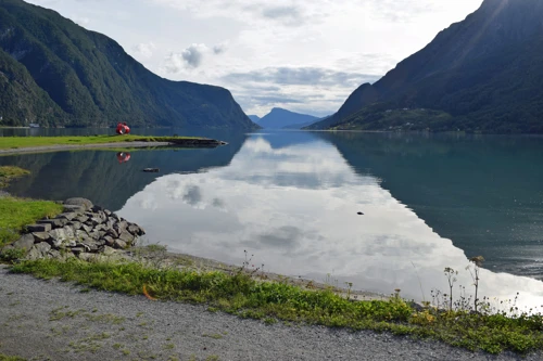 View of Lustrafjorden from Skjolden