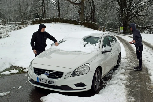 Digging out the car, Michael moved it to the bottom of the hostel drive overnight.