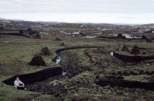 Mark Burnard at a carefully managed peat site between Rodel and Finsbay, supplying local fuel.
