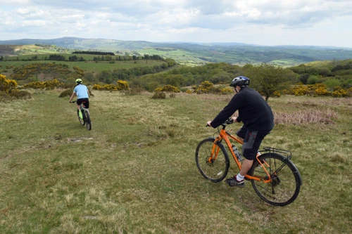 Jude and Dillan follow the bridleway towards Chalk Ford.