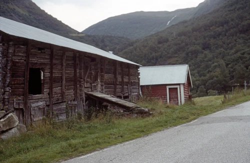 Fine old Norwegian barn at Berge, five miles up Sognefjellsvegen, 270m.