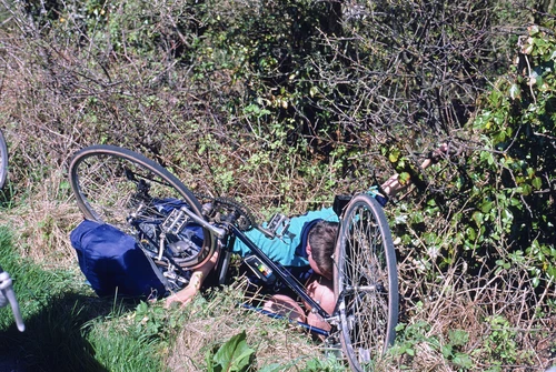 21 Apr 1987 · Mark Moxham takes a tumble into a grassy ditch between Newquay and Bedruthan Steps.