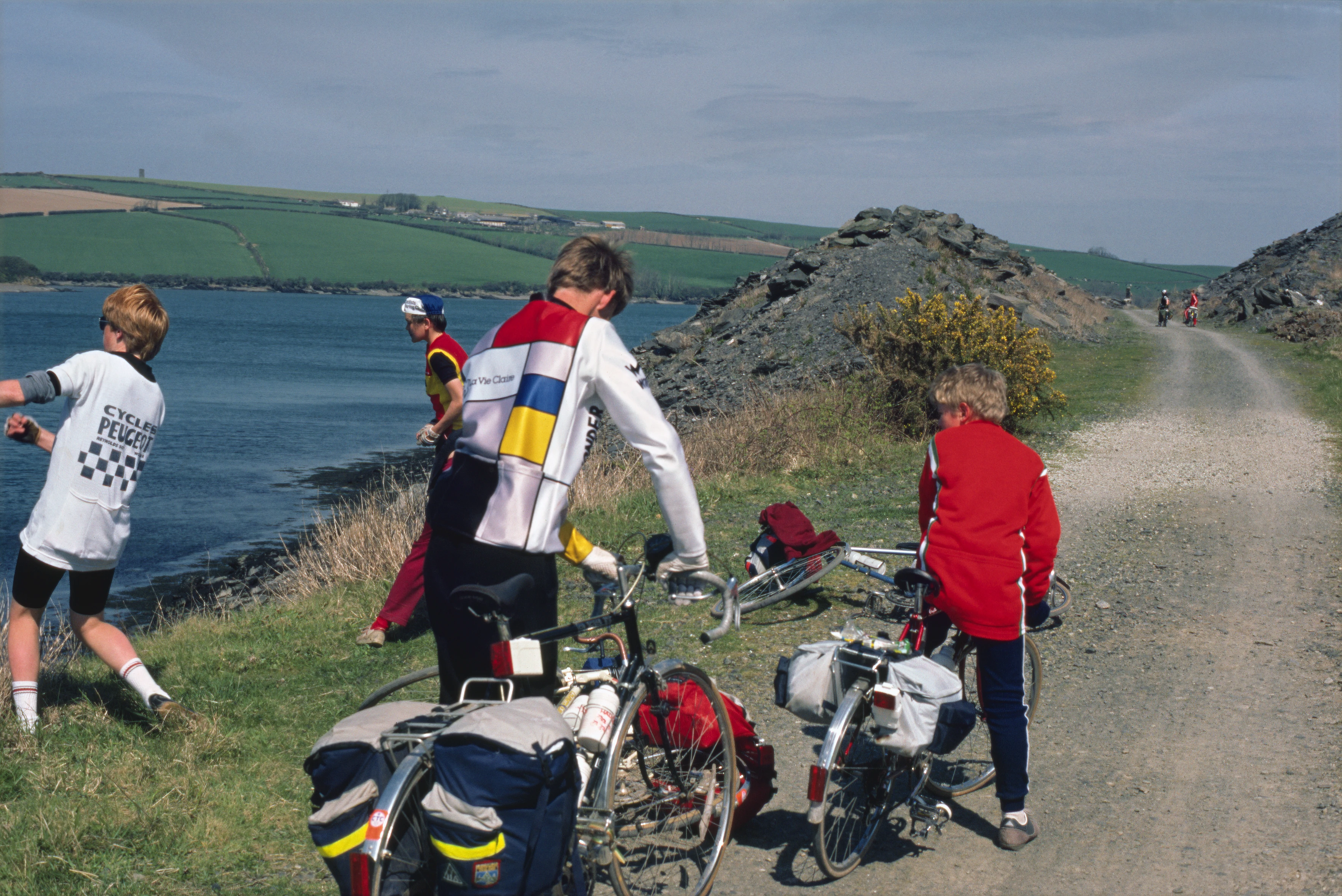The Camel Trail cycle path from Padstow to Wadebridge