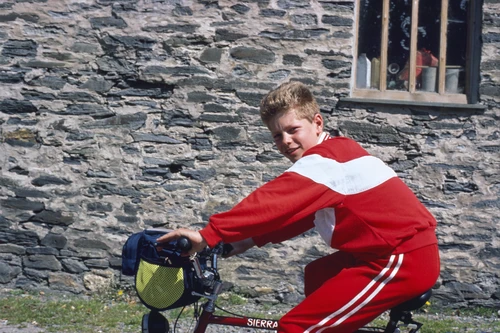 23 Apr 1987 · Warren at Boscastle.