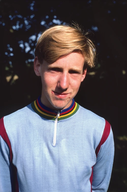 31 Aug 1987 · Jeffrey Ellis in the hostel grounds, picked out by the morning sun.