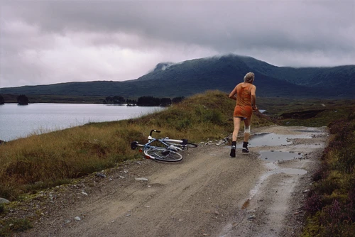 19 Aug 1988 · Loch Ossian hostel warden running the hour-long lap of the loch.