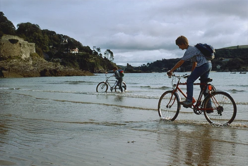 11 Sep 1988 · Martyn Williams and Luke Hatherly at South Sands, skimming the edge—seawater’s cruel to bikes.