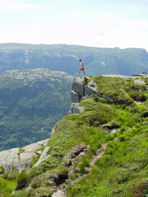 07 Jul 2003 · South West Norway: Day 4 Preikestolen to  Hjelmeland guest house