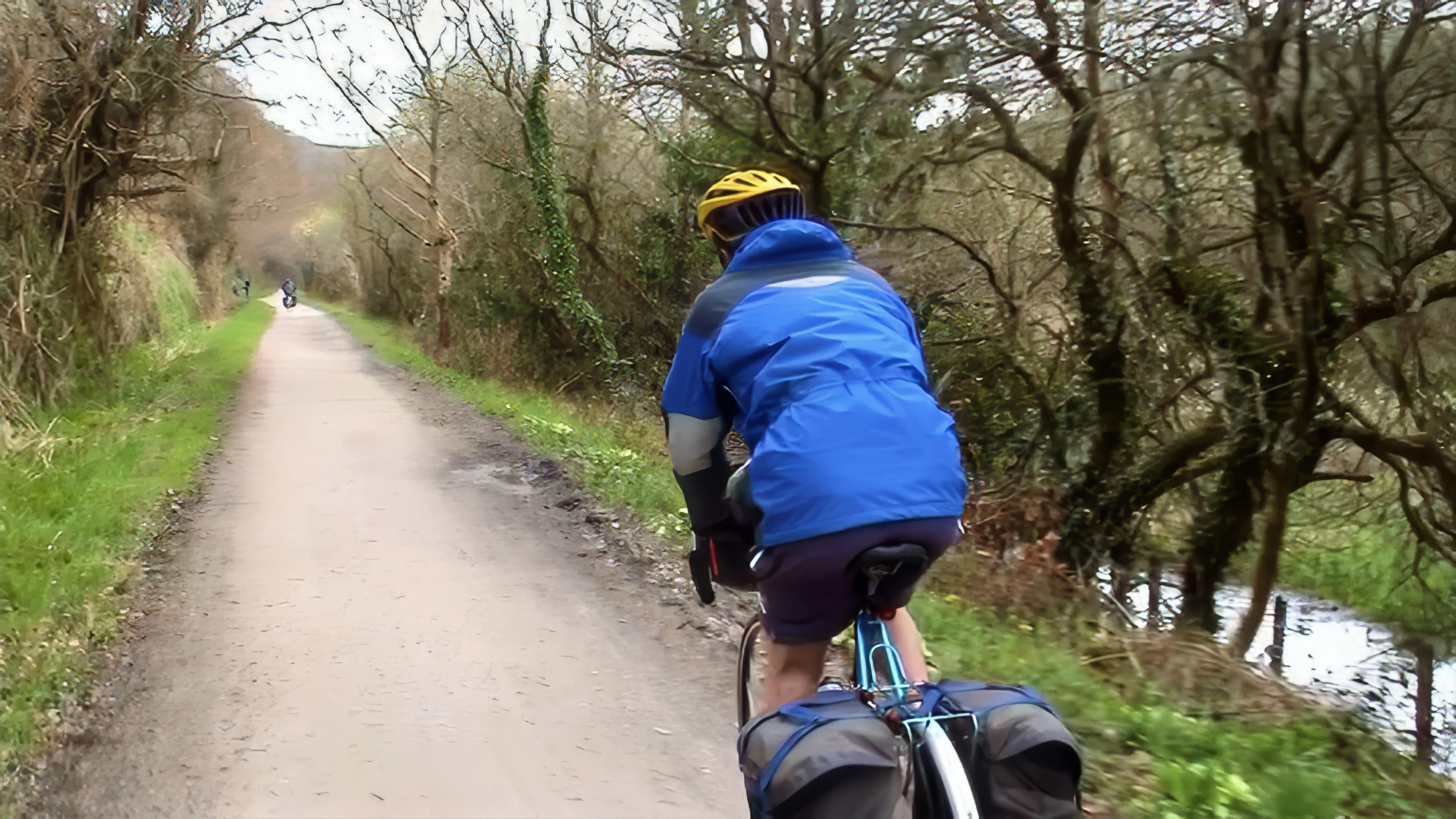 On the Camel Trail from Wadebridge to Bodmin.