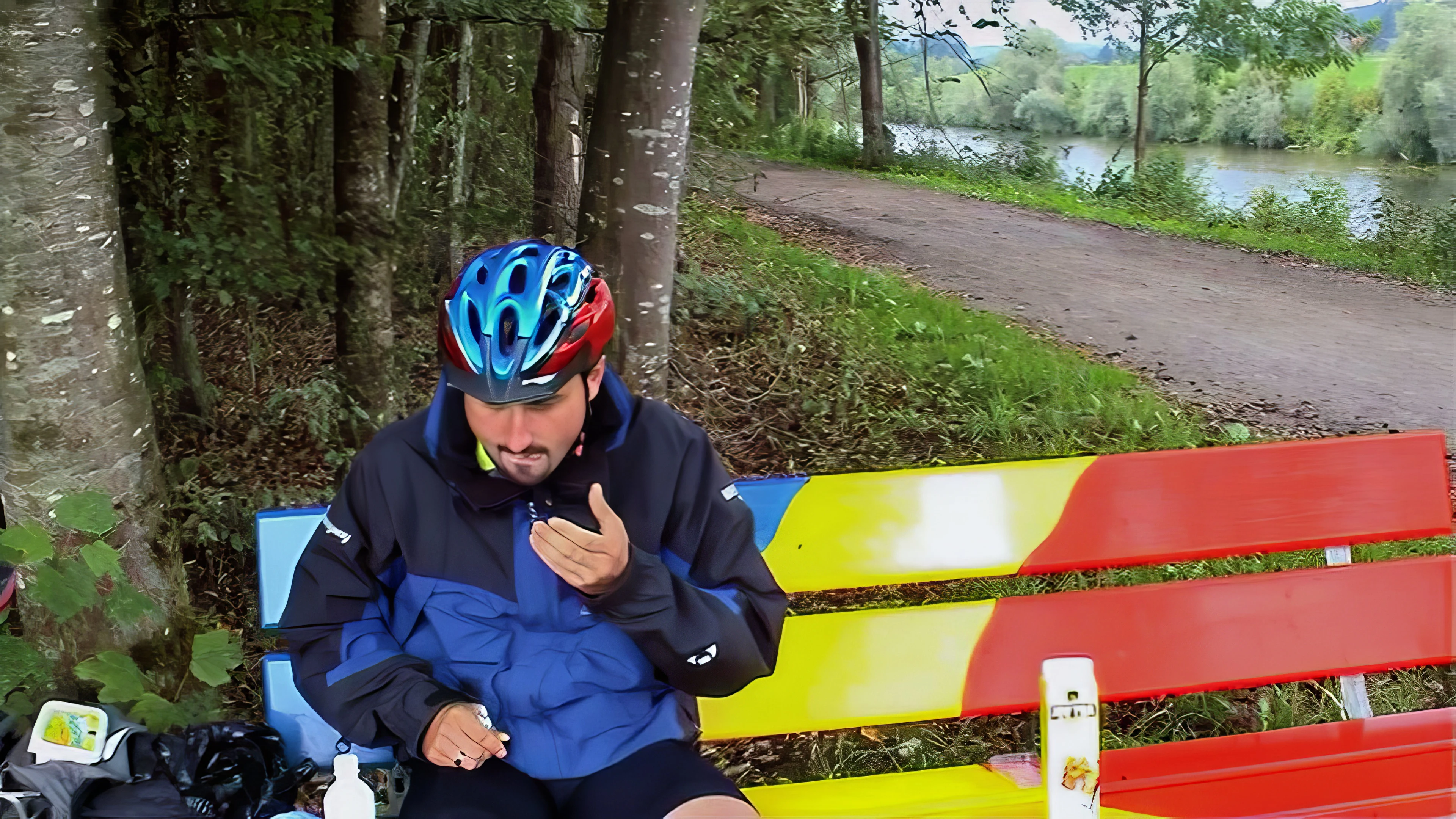 Tao polishes off pork pâté by the River Thur, between Oberbüren and Niederbüren (21.5 miles).