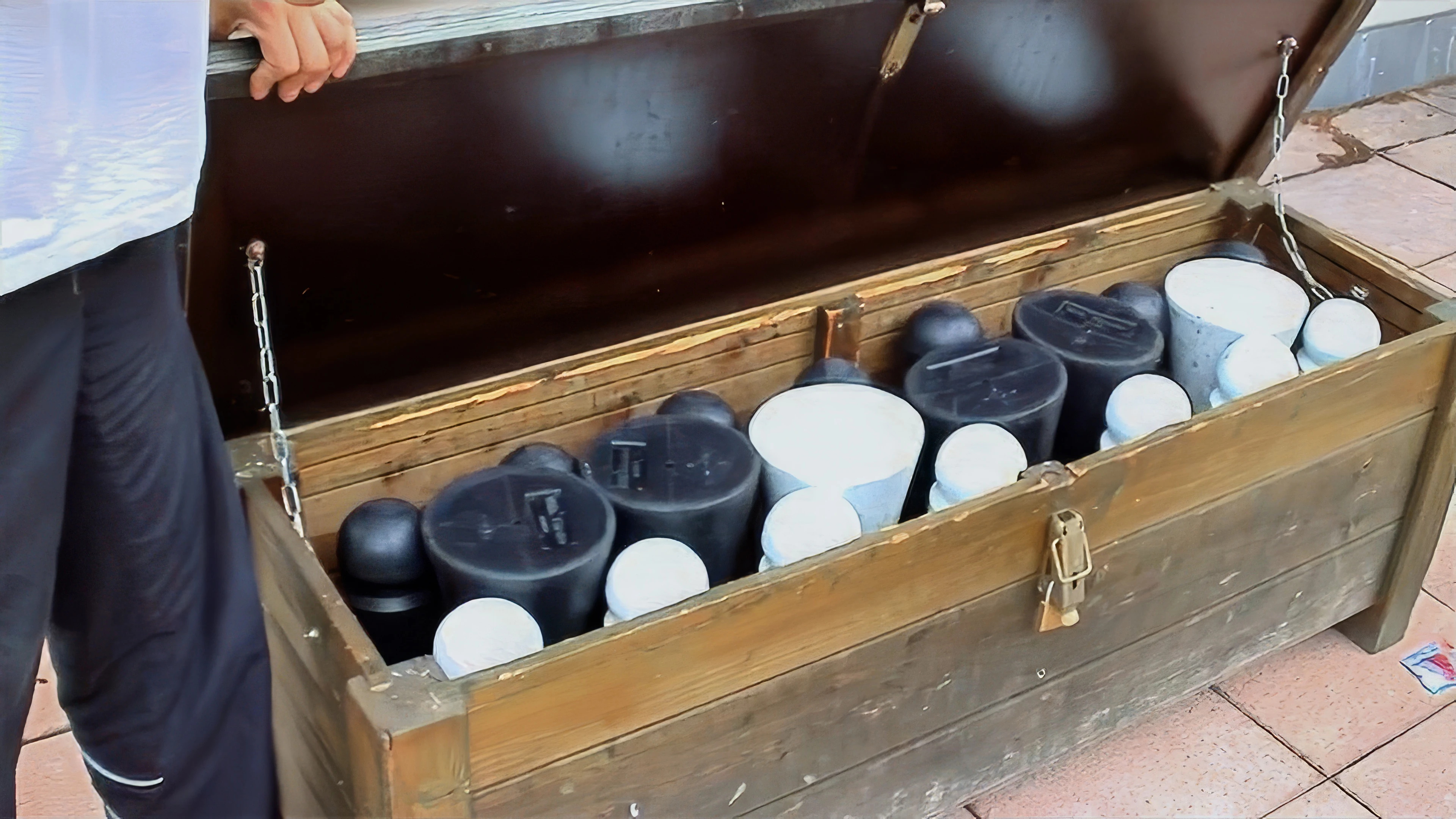 Tao finally reveals his pawn stash
