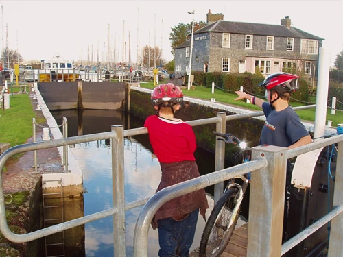 26 Nov 2006 · Exeter Ship Canal