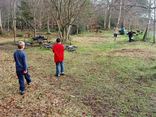 14 Jan 2007 · Stover Country Park