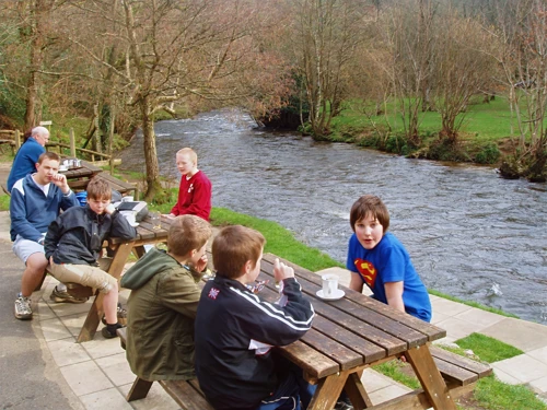 11 Mar 2007 · Fingle Tracks