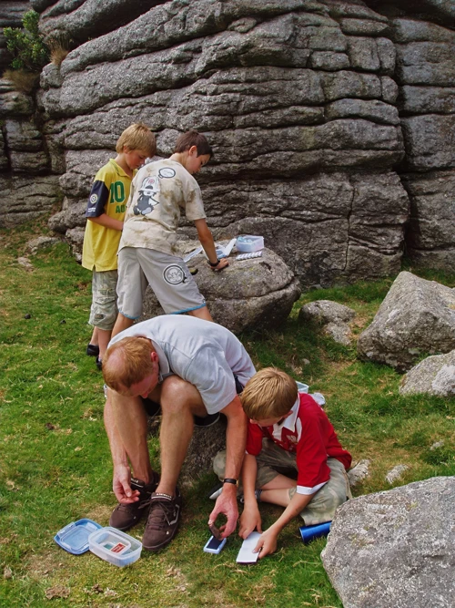 10 Jun 2007 · Ten Tors and Letterboxing
