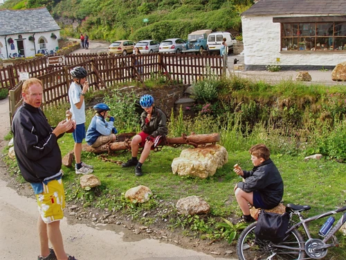 23 Jun 2007 · Tintagel YH: Day 1