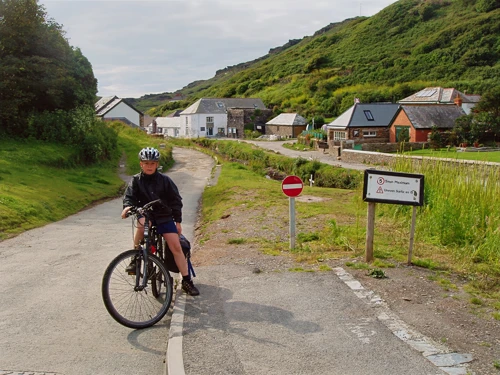 23 Jun 2007 · Tintagel YH: Day 1