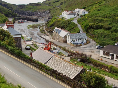 23 Jun 2007 · Tintagel YH: Day 1