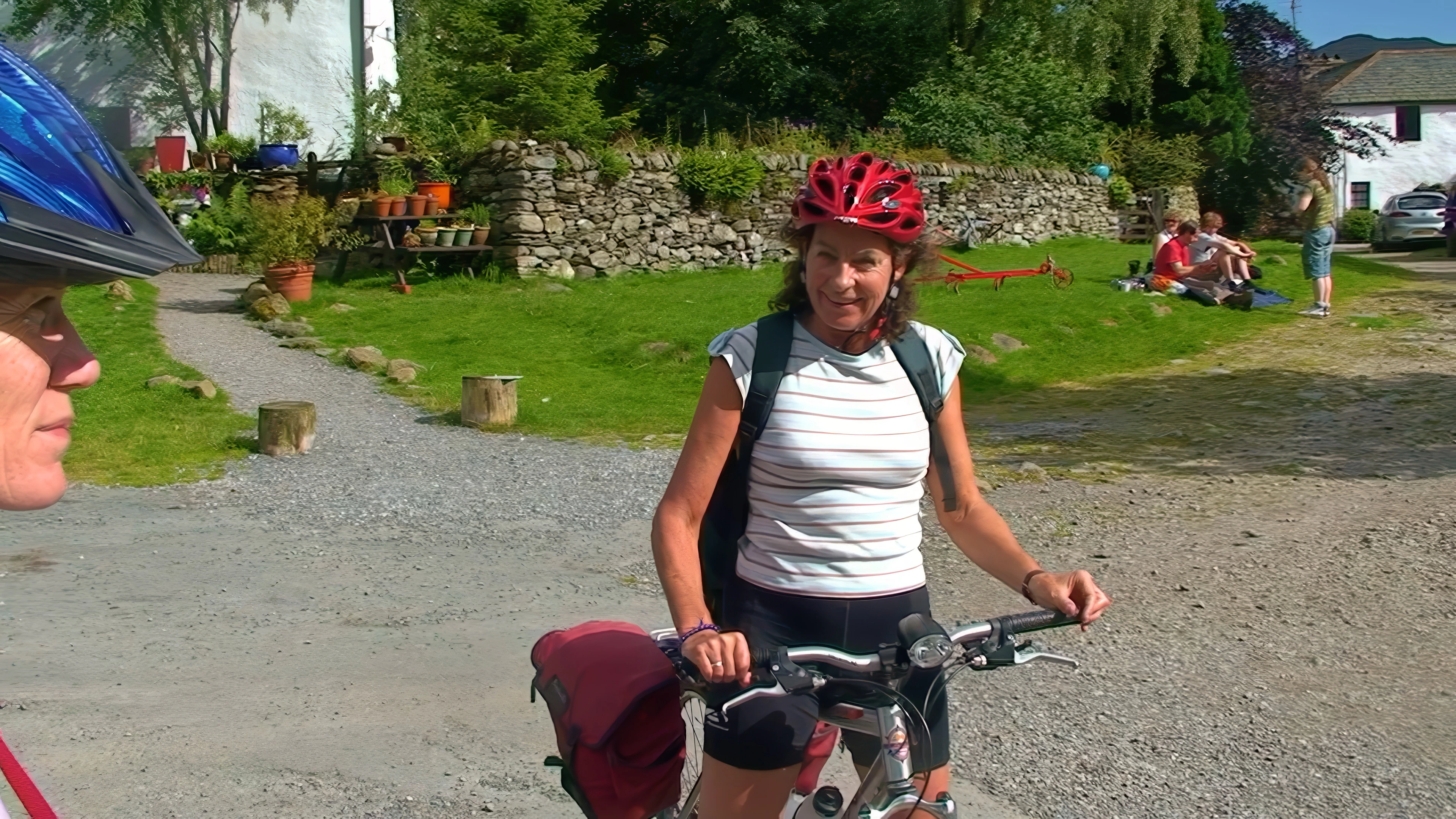 Jill eyes the Watendlath cafe; Michael frets about time and 'downhill'.