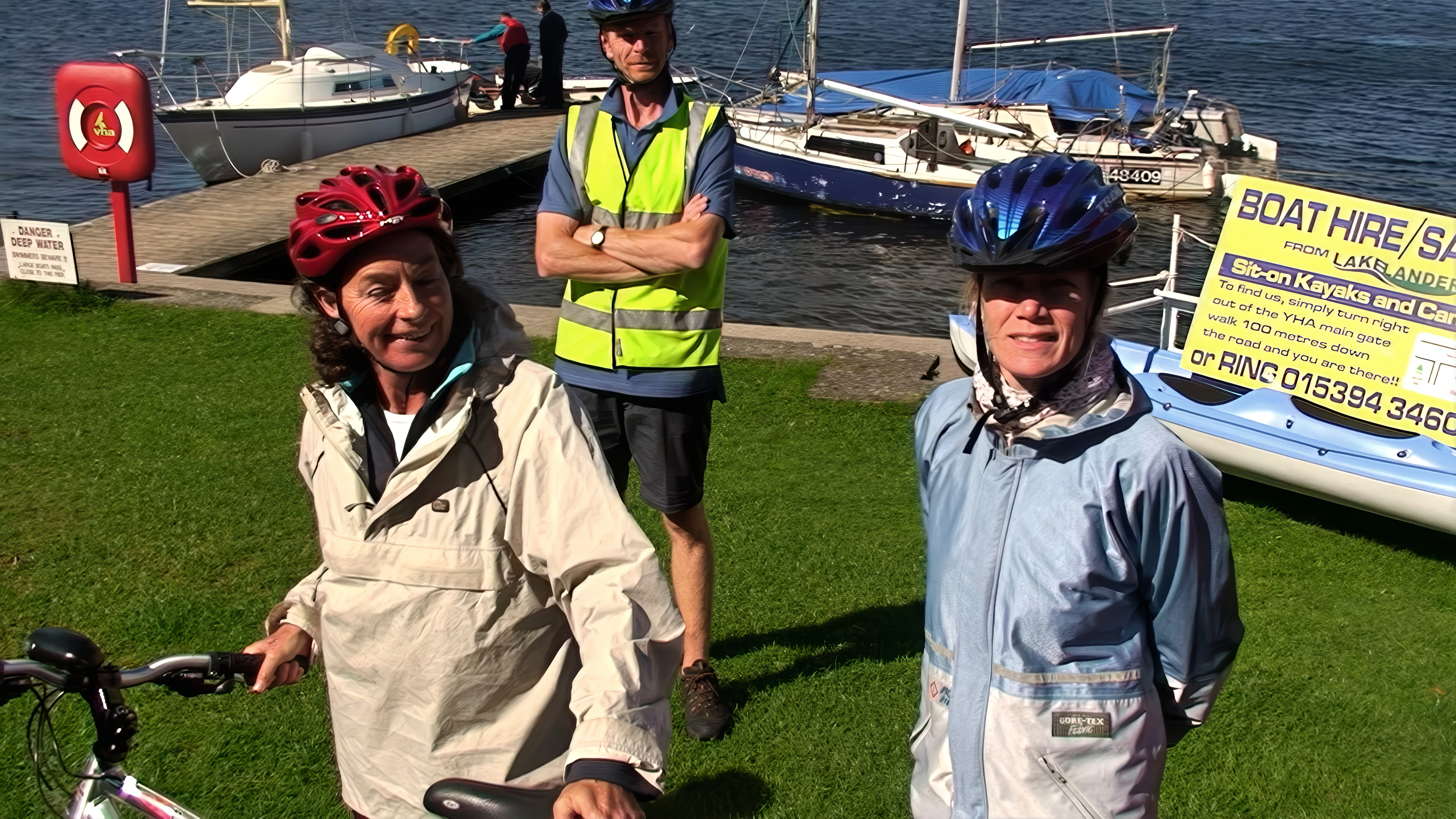 Jill and Heidi share views on the rather commercial Ambleside Youth Hostel.