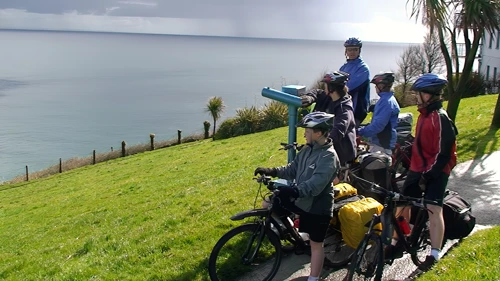 13 Apr 2008 · South Cornish Coast: Day 3 Boswinger to Golant YH